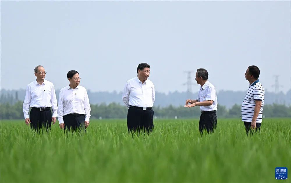 “让人民群众奔着更好的日子去”——习近平总书记考察四川纪实